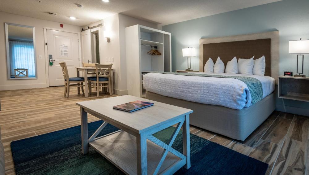 King Suite interior